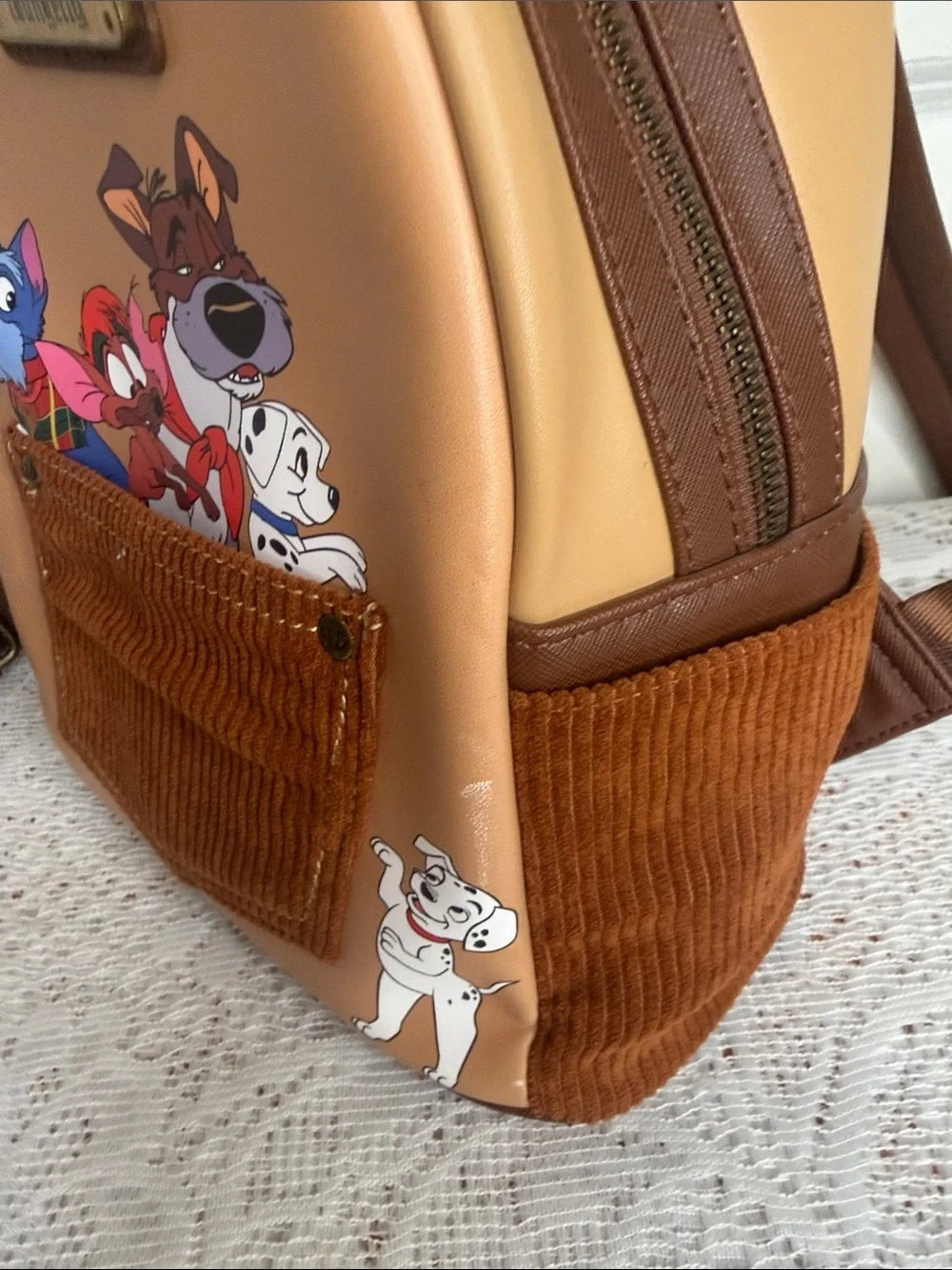 Disney x Loungefly 101 Dalmatians Brown corduroy Mini Backpack RARE